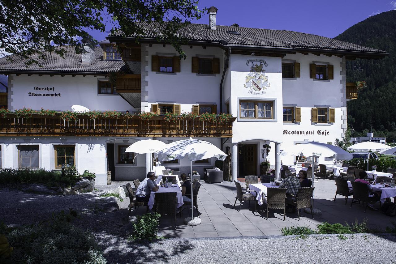 Hotel Messnerwirt Anterselva di Mezzo Exterior photo