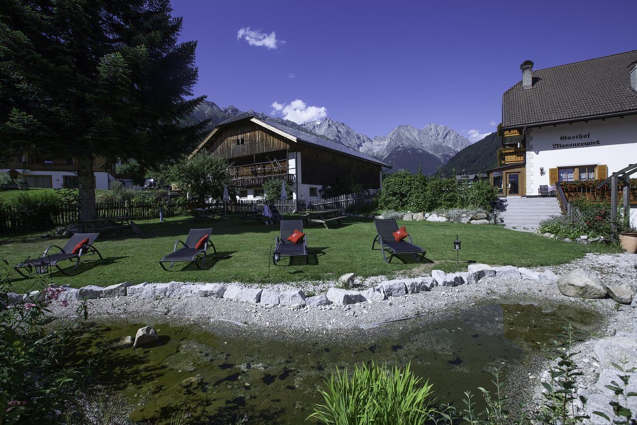 Hotel Messnerwirt Anterselva di Mezzo Exterior photo
