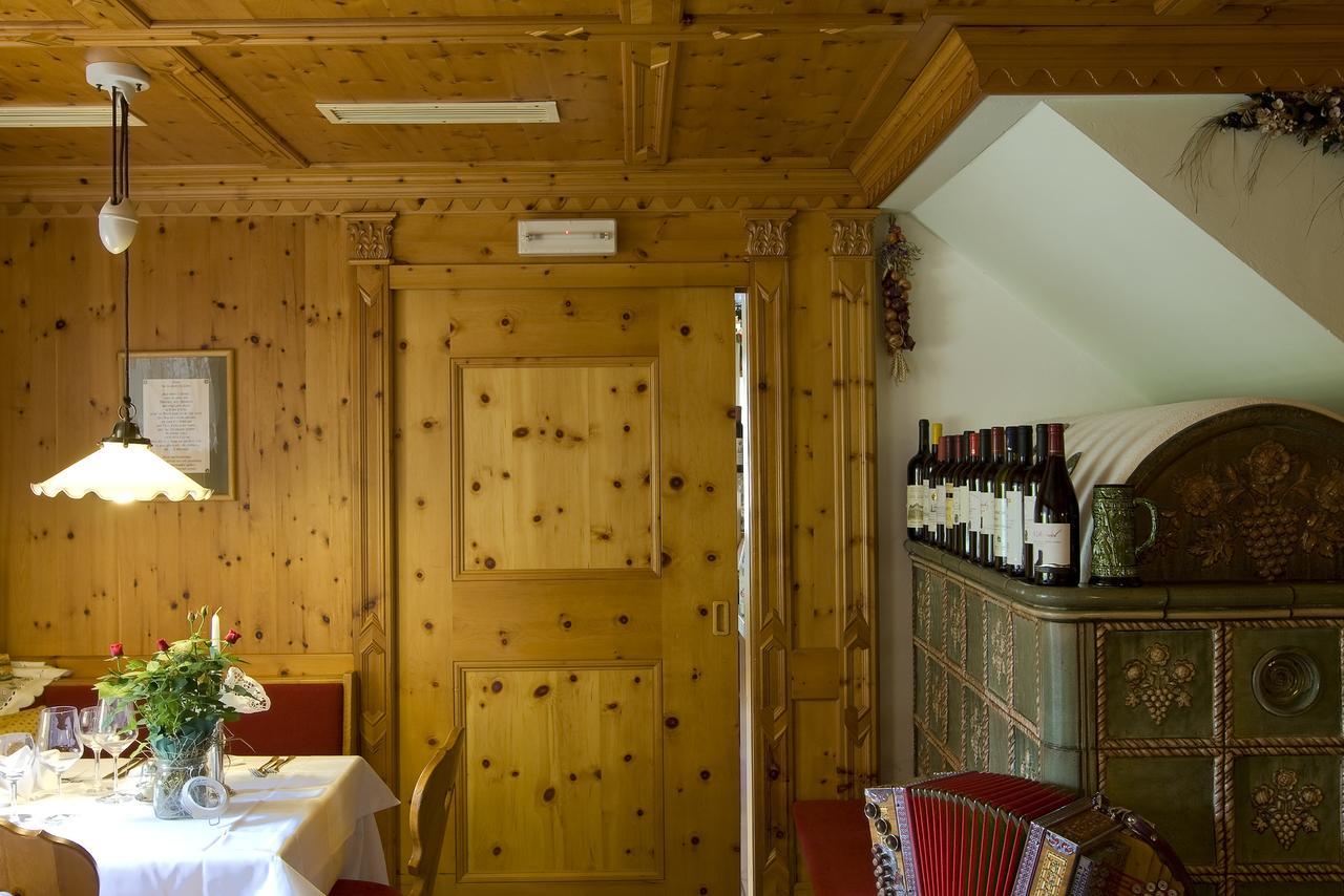 Hotel Messnerwirt Anterselva di Mezzo Exterior photo